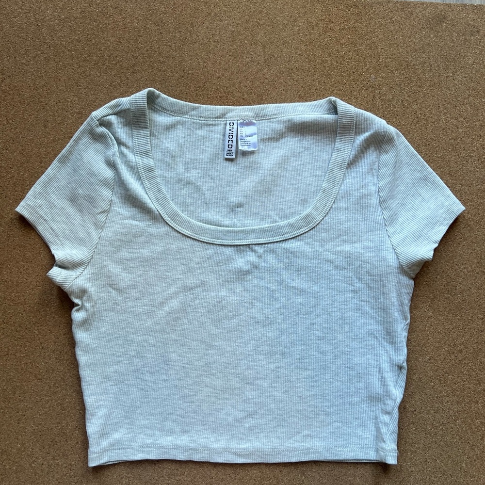 H&M Divided Ribbed Scoop Neck Cotton Crop Top - Light Gray size L